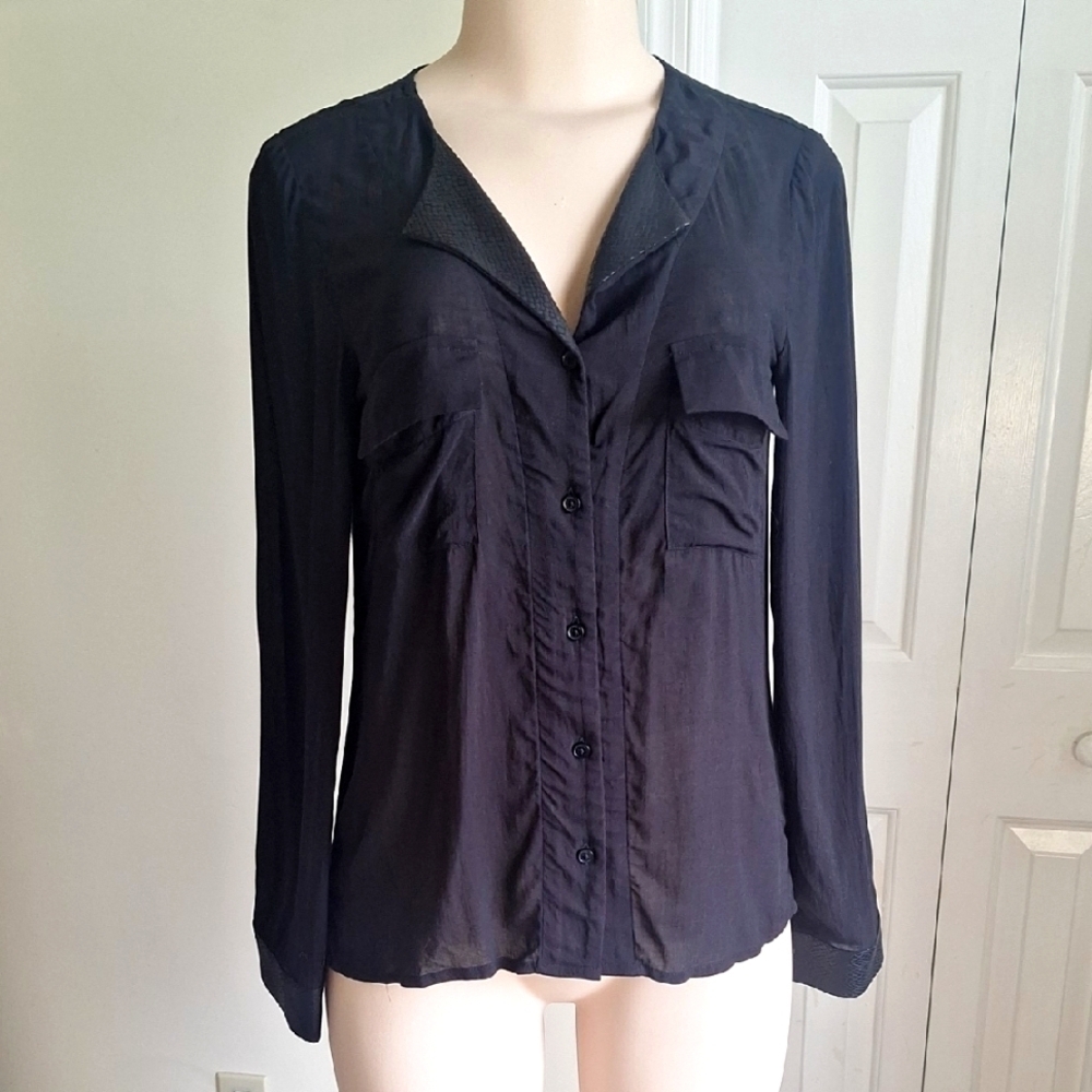 3/$20 Express Women's Black Button-Up Top 100% Viscose, Size XS